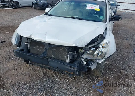 2010 Nissan Altima 2.5 S z USA, uszkodzony, nr VIN 1N4AL2AP4AN531814